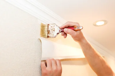 Pose de papier peint à Steinbach — revêtements muraux et toiles de verre